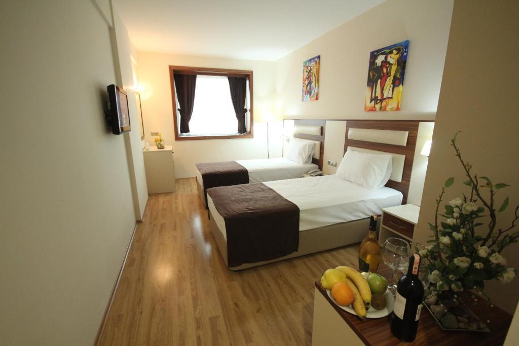 Palmcity Hotel Turgutlu Room photo