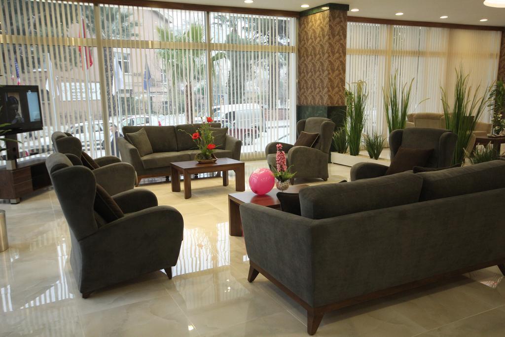 Palmcity Hotel Turgutlu Exterior photo